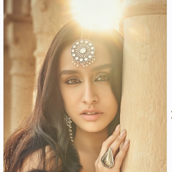 Amrapali maang tika - Picture 2 of 7